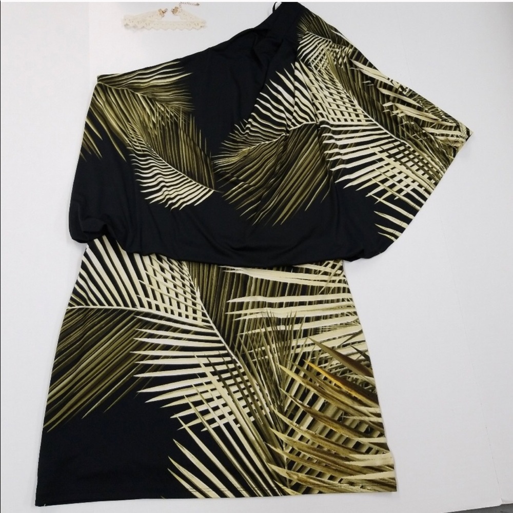 Jessica Simpson Dress size M